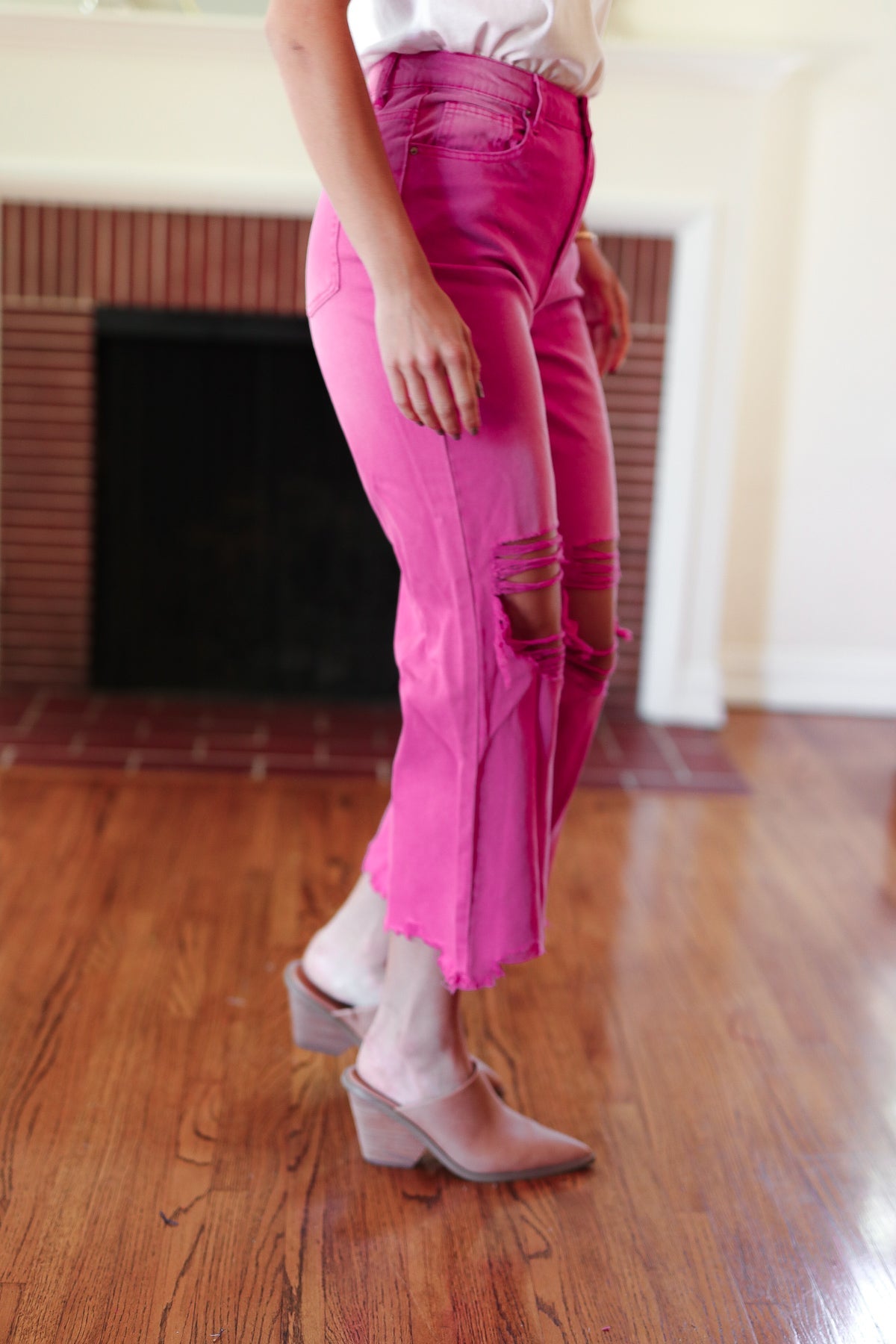 Cut Loose Distressed Cropped Pants in Hot Pink