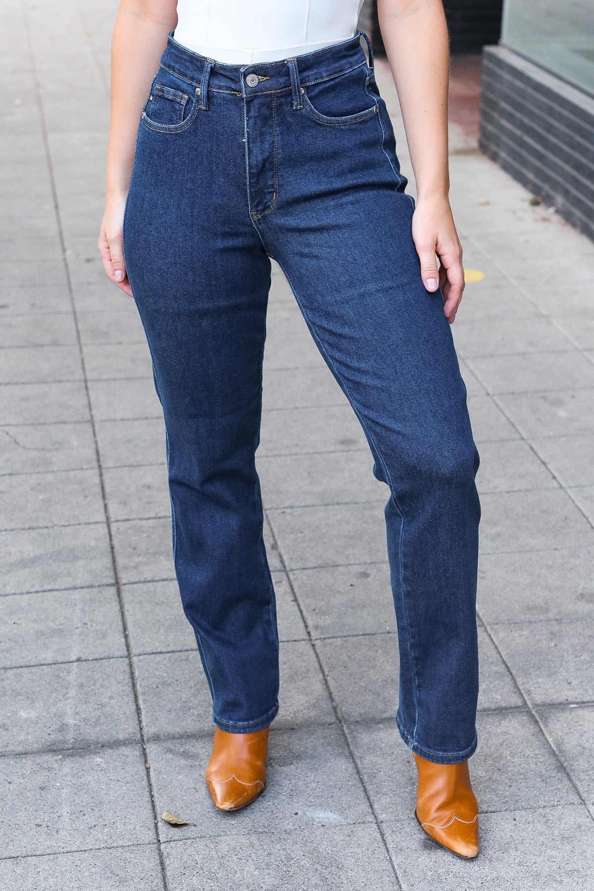 Judy Blue Tosha Straight Fit Jeans