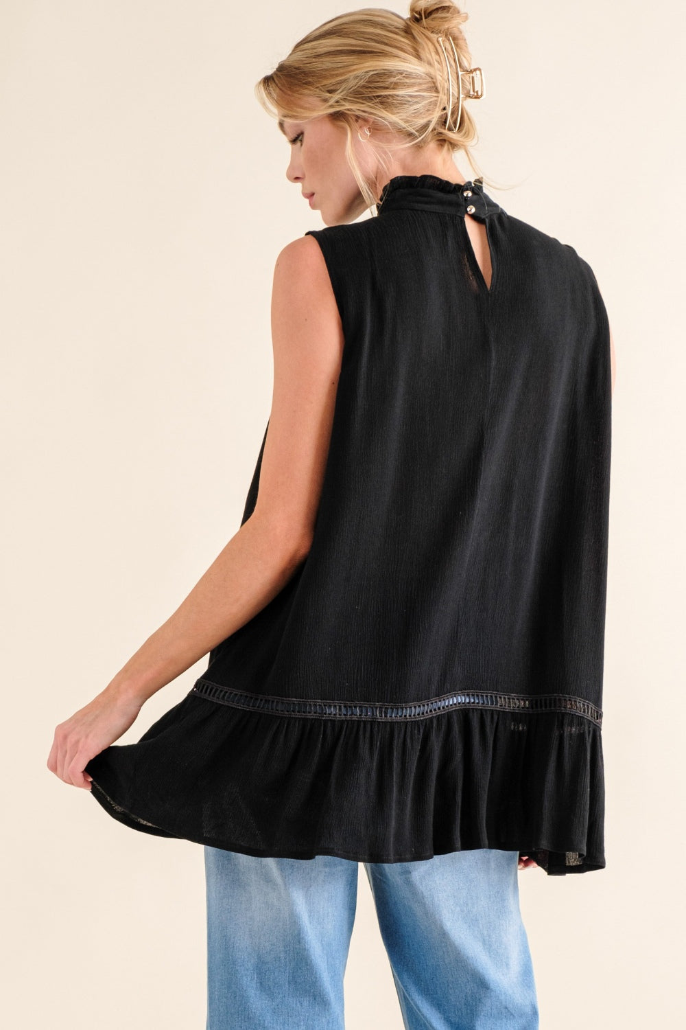 And The Why Mutual Feelings Lace Detail Ruffled Top