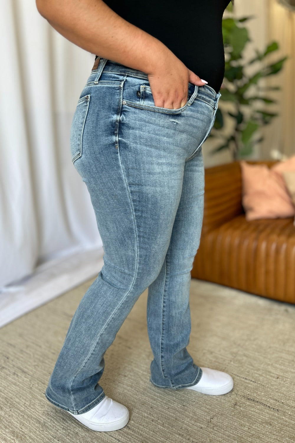 Judy Blue Medium Rise Bootcut Jeans