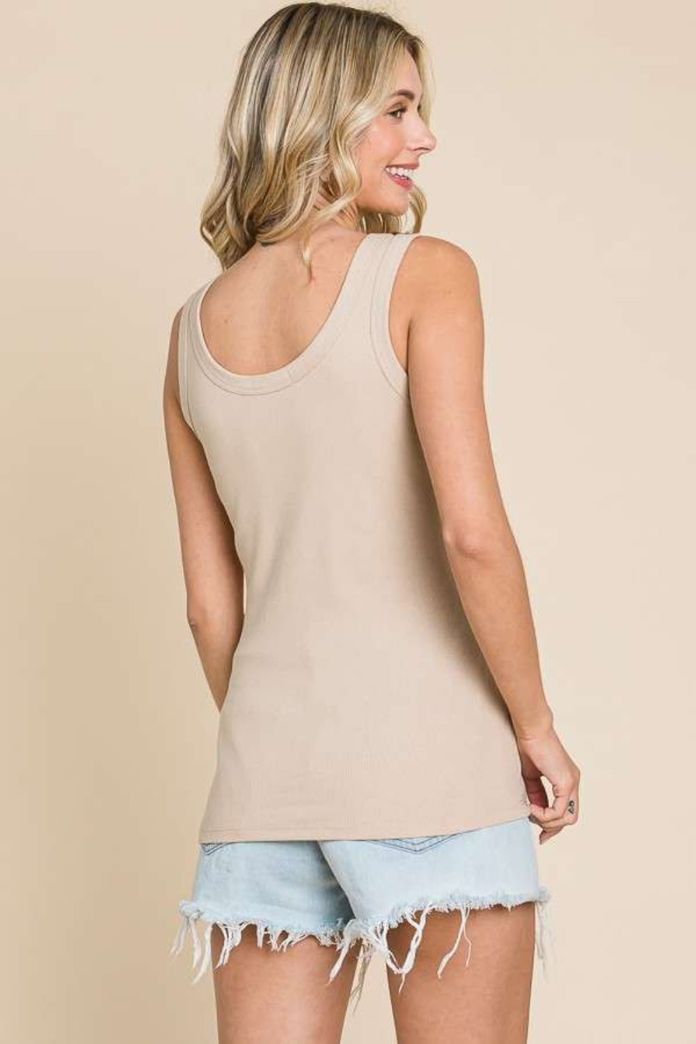 Simple Ribbed Scoop Neck Tank in Sand