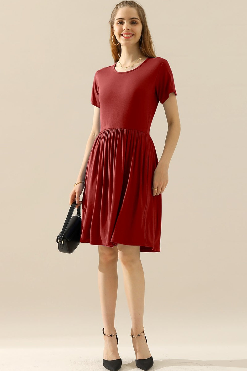 Everyday Chic Dress with Pockets