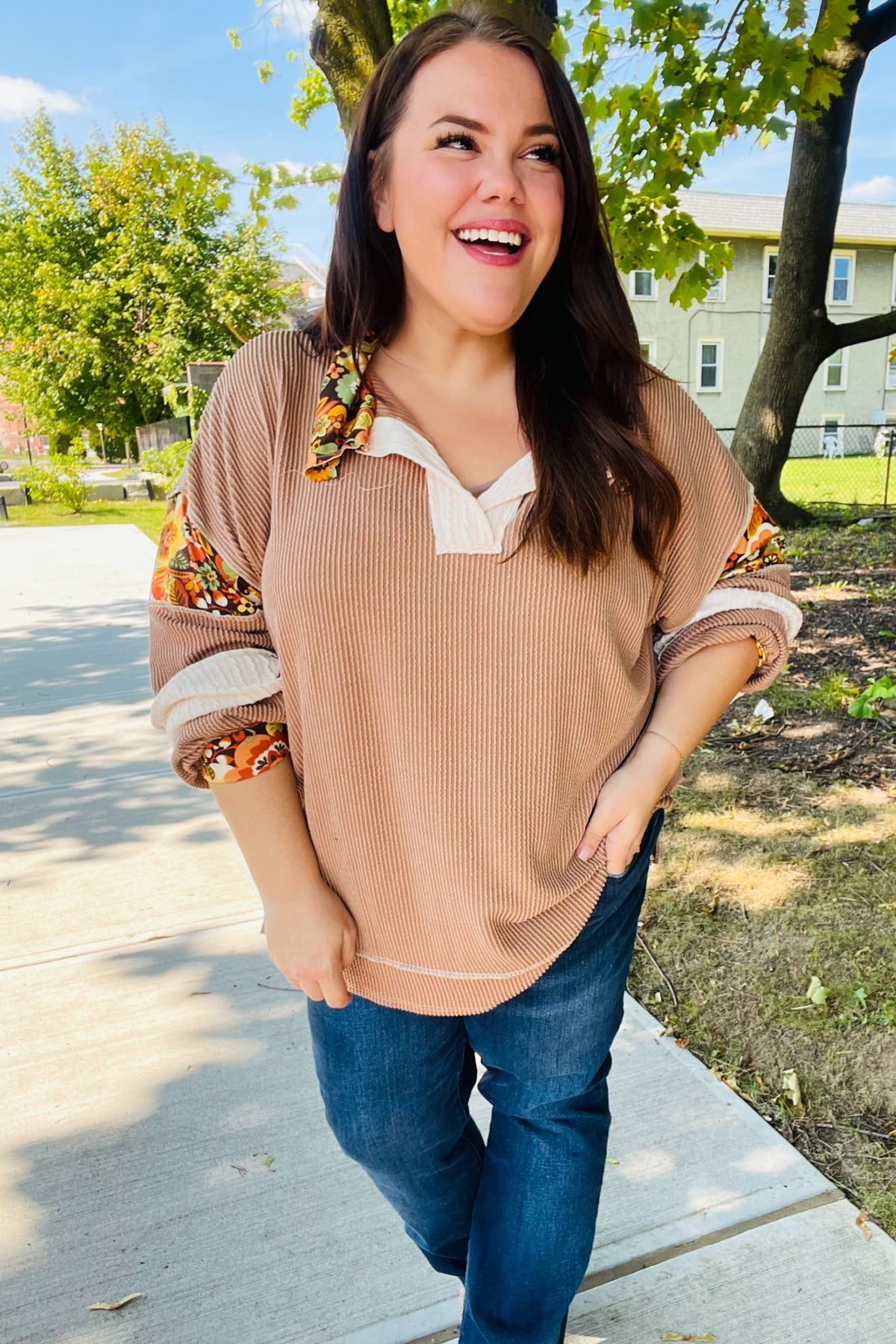 Charming Floral Top - Caramel