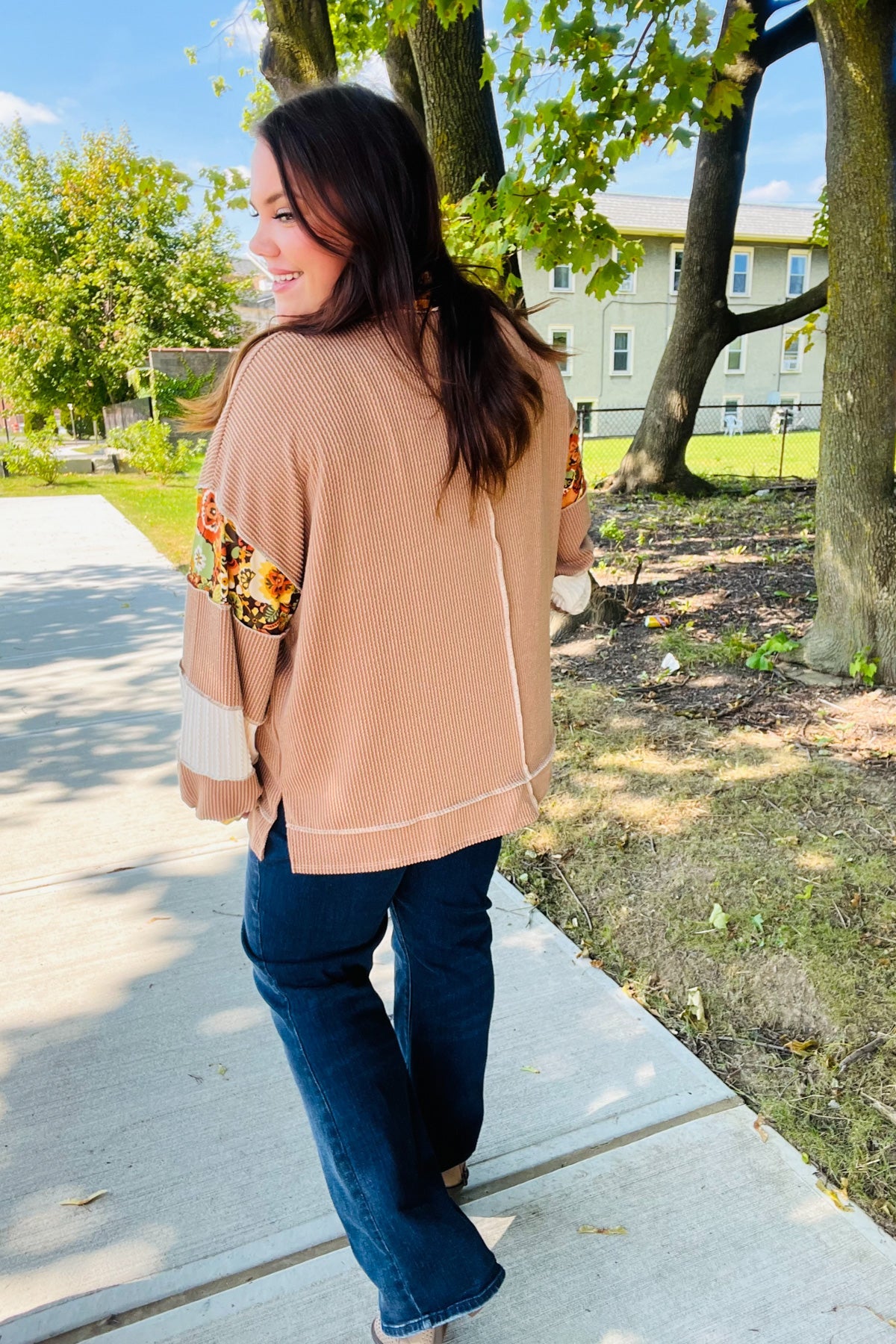 Charming Floral Top - Caramel