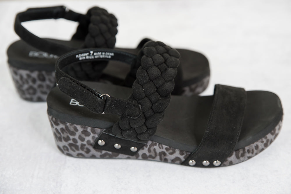 Corkys Pleasant Sandals in Black Suede