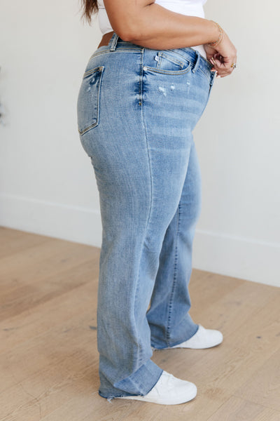 Judy Blue Mildred High Rise V Front Waistband Straight Jeans