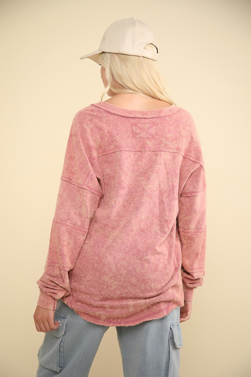 VERY J Washed V-Neck Exposed Seam Knit Top - Mauve