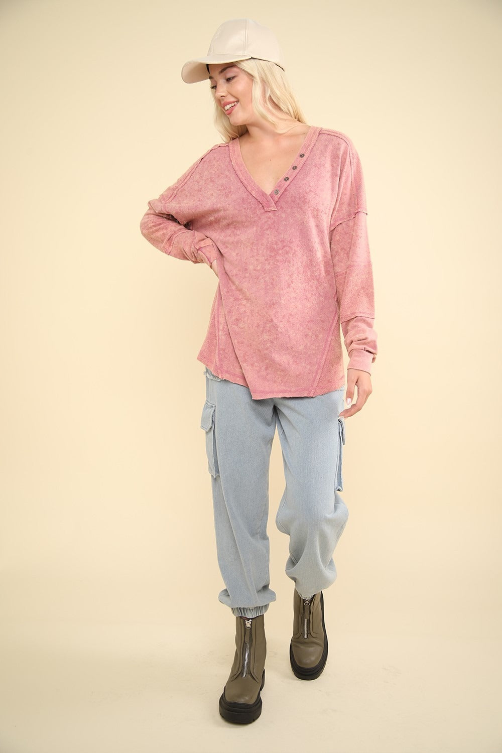 VERY J Washed V-Neck Exposed Seam Knit Top - Mauve