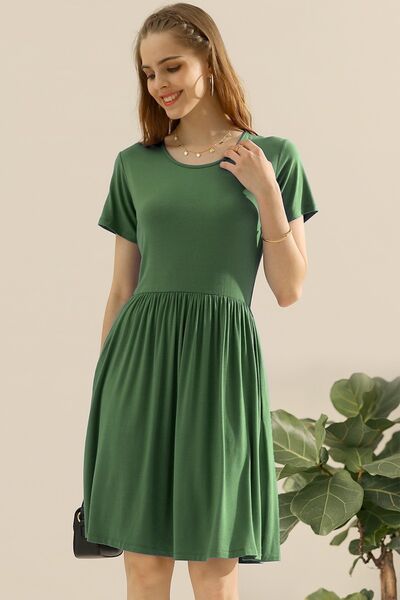 Everyday Chic Dress with Pockets
