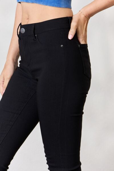 Belle Hyperstretch Mid-Rise Skinny Jeans in Black