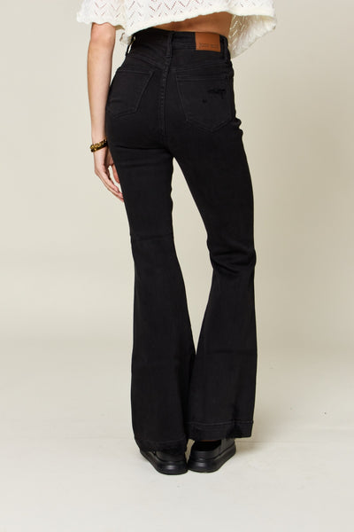 Judy Blue Layni Flare Jeans