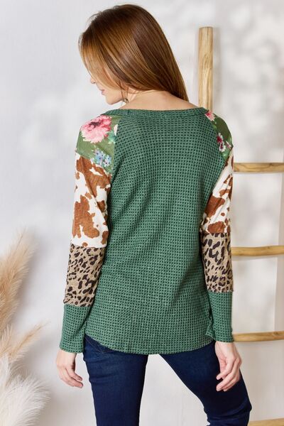 Wild Wonder Blouse in Hunter