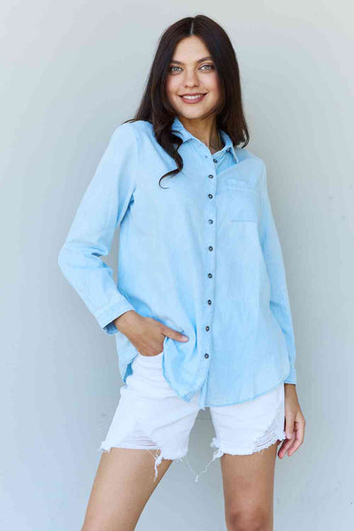 Blue Jean Baby Chambray Button Down Top in Light Blue
