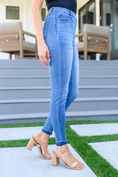 Judy Blue Amanda High Rise Pull on Release Hem Skinny Jeans