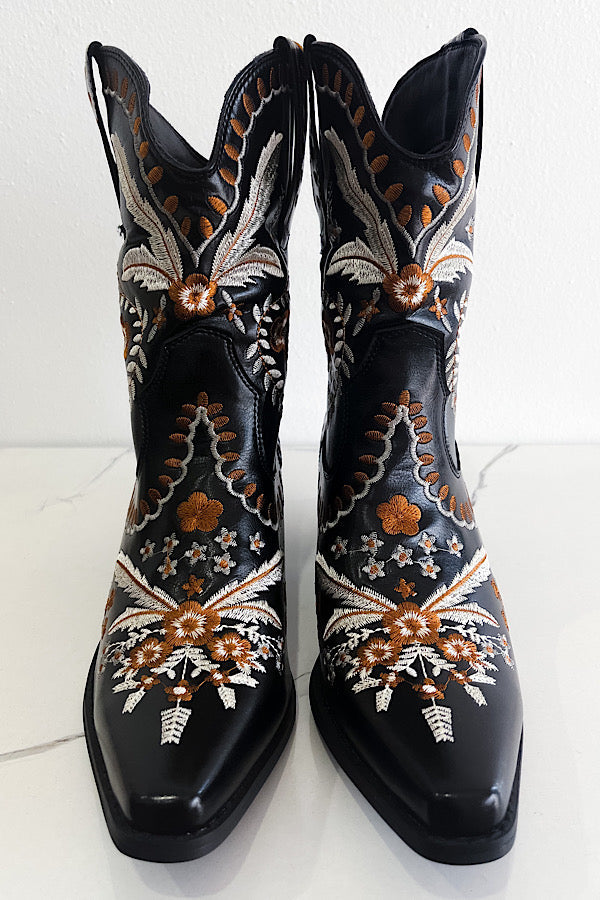 Vera Cowgirl Dreams Western Bootie - Floral Black