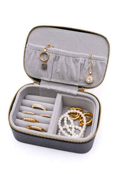 Hidden Gems Jewelry Case in Black