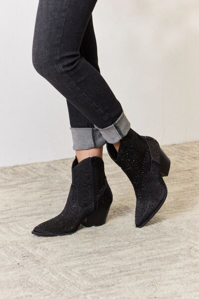 Rugged Charm Rhinestone Ankle Cowboy Boots - Black