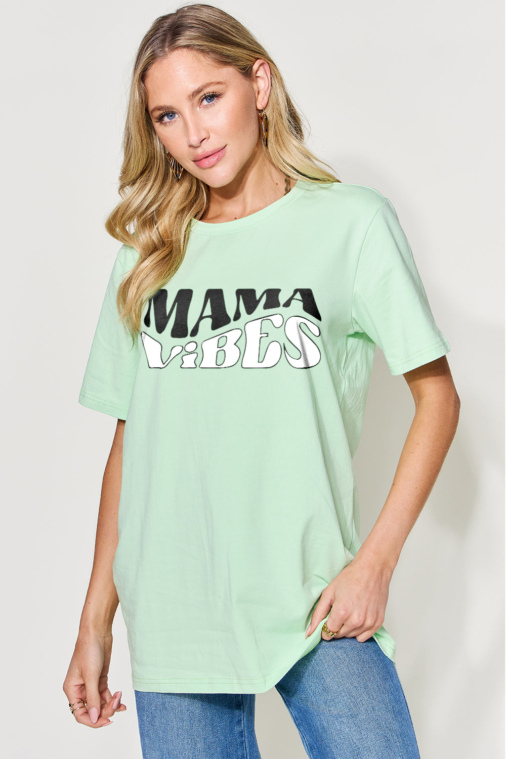 MAMA VIBES Graphic Tee *7 colors*