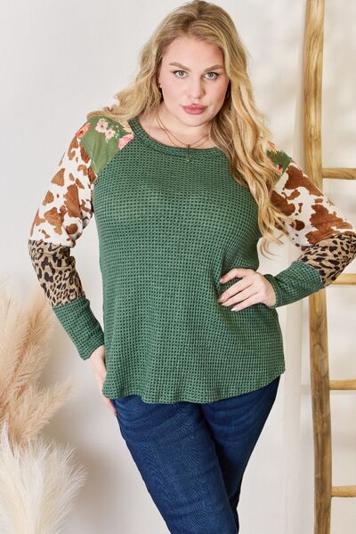 Wild Wonder Blouse in Hunter